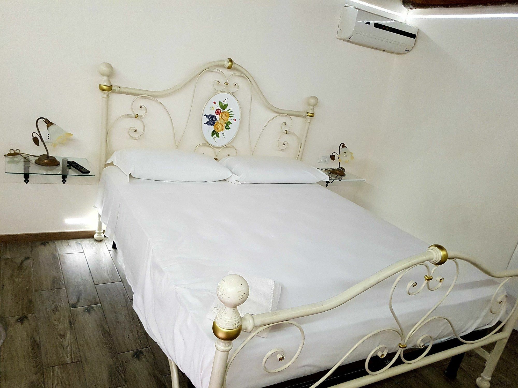 A Casa Di Alessandro Appartment'S Tropea Exterior foto
